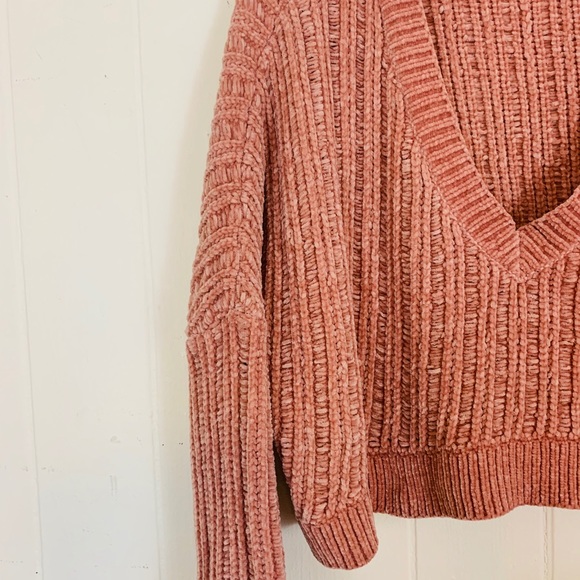 UO | Cropped Soft Sweater - Picture 4 of 6